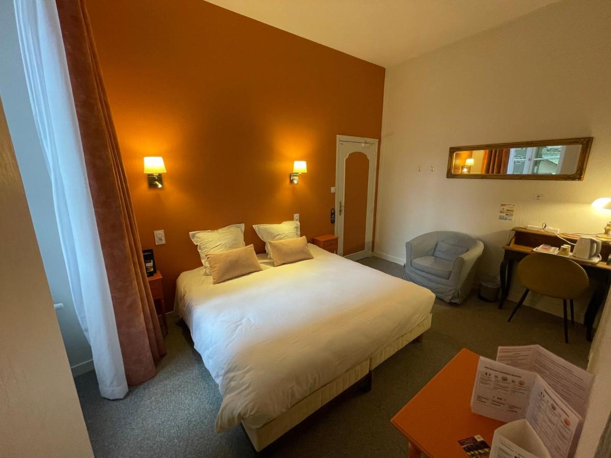 Balzac Hôtel Fougeres Ngoại thất bức ảnh